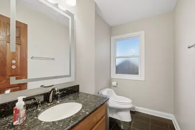 802 E Hackberry Drive, Arlington Heights, IL 60004 - Photo 8