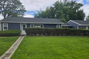5522 Pershing Ave, Downers Grove, IL 60515 - Photo 1