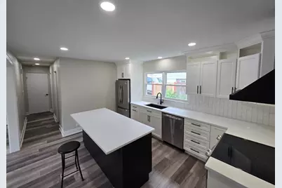 5522 Pershing Avenue, Downers Grove, IL 60515 - Photo 6