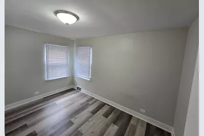 5522 Pershing Avenue, Downers Grove, IL 60515 - Photo 20