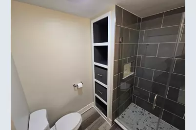 5522 Pershing Avenue, Downers Grove, IL 60515 - Photo 14