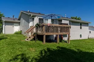 4222 Sunbury Dr, Rockford, IL 61109 - Photo 4