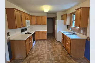 [Address not provided], Loves Park, IL 61111 - Photo 2