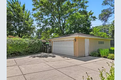 [Address not provided], Glenview, IL 60025 - Photo 28