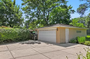 [Address not provided], Glenview, IL 60025 - Photo 28