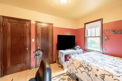 725 Augusta Avenue, Elgin, IL 60120 - Photo 20