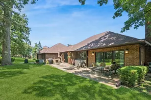 13232 S Oak Ridge Trail, Palos Heights, IL 60463 - Photo 2