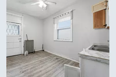 7842 S Constance Avenue, Chicago, IL 60649 - Photo 38