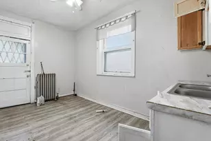 7842 S Constance Ave, Chicago, IL 60649 - Photo 38