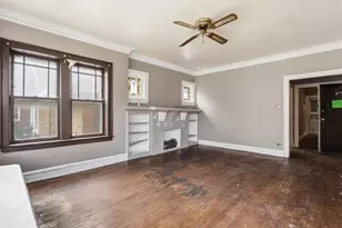 7842 S Constance Ave, Chicago, IL 60649 - Photo 6