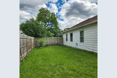 512 Cherry Circle, Glenview, IL 60025 - Photo 1