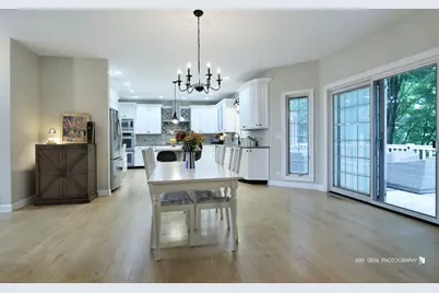 23475 W Newhaven Drive, Hawthorn Woods, IL 60047 - Photo 16
