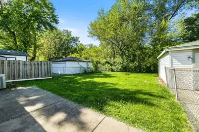 3242 Roesner Drive, Markham, IL 60428 - Photo 14