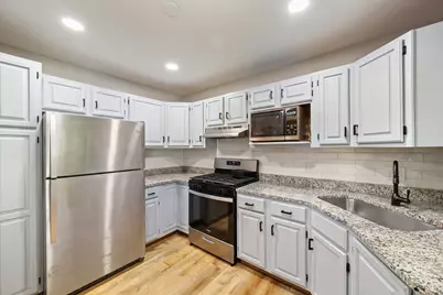 3242 Roesner Drive, Markham, IL 60428 - Photo 4