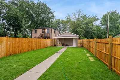 311 E 120th Place, Chicago, IL 60628 - Photo 24