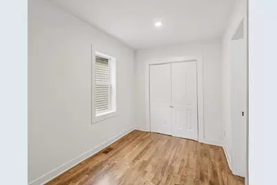 311 E 120th Place, Chicago, IL 60628 - Photo 10