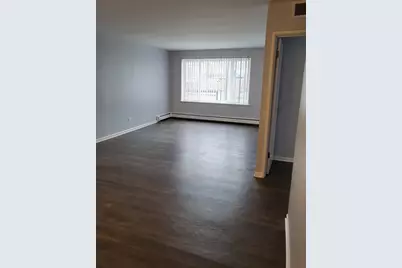 1227 S Harlem Avenue #215, Berwyn, IL 60402 - Photo 8