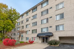 1227 S Harlem Ave, Berwyn, IL 60402 - Photo 1