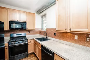1223 W Greenleaf Ave, Chicago, IL 60626 - Photo 14