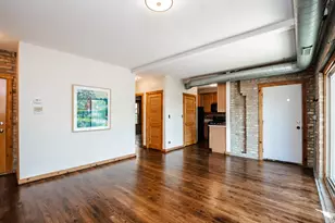 1223 W Greenleaf Ave, Chicago, IL 60626 - Photo 12