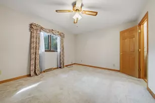 2087 Blackhawk Ln, Dixon, IL 61021 - Photo 22