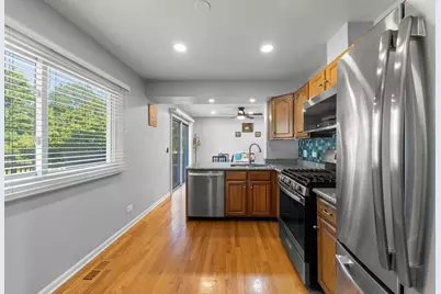1748 Bucknell Court, Naperville, IL 60565 - Photo 4