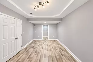 7078 N Wolcott Ave, Chicago, IL 60626 - Photo 24