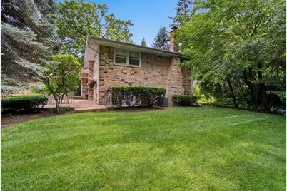 5530 Greenwood Street, Morton Grove, IL 60053 - Photo 30