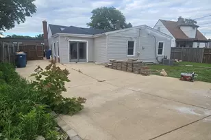 2135 Elm Ave., Hanover Park, IL 60133 - Photo 22