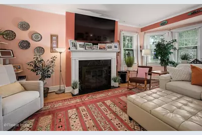 2500 W Farwell Avenue, Chicago, IL 60645 - Photo 8
