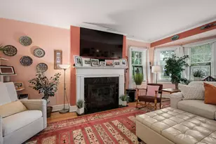 2500 W Farwell Ave, Chicago, IL 60645 - Photo 8