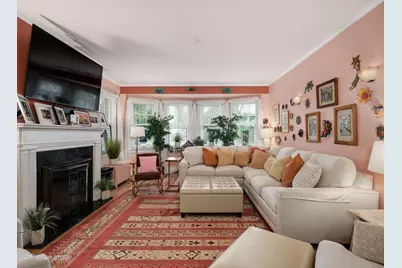 2500 W Farwell Avenue, Chicago, IL 60645 - Photo 6