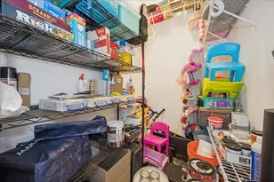 1951 W Melrose St, Chicago, IL 60657 - Photo 20