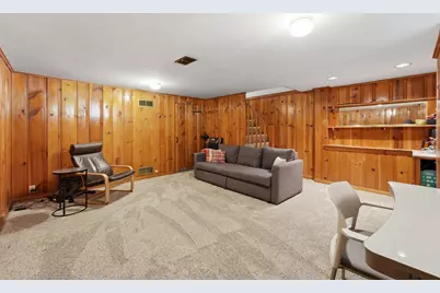 221 S Maple Avenue #C, Oak Park, IL 60302 - Photo 18