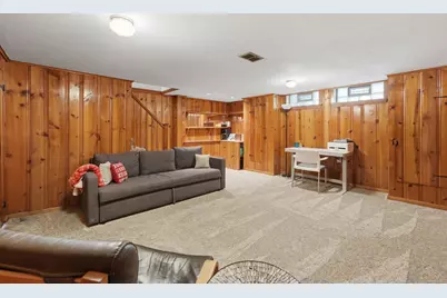221 S Maple Avenue #C, Oak Park, IL 60302 - Photo 20