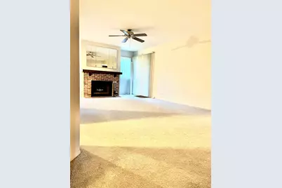 601 Hanover Court #Z1, Schaumburg, IL 60194 - Photo 2