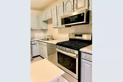 601 Hanover Court #Z1, Schaumburg, IL 60194 - Photo 6