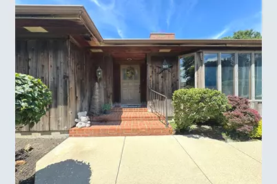505 E Charles Street, Ashkum, IL 60911 - Photo 2