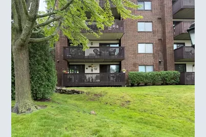 650 Whitney Court #105, Gurnee, IL 60031 - Photo 2