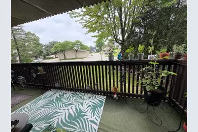 650 Whitney Court #105, Gurnee, IL 60031 - Photo 6