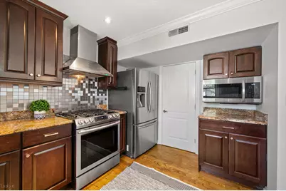 2016 N 75th Avenue, Elmwood Park, IL 60707 - Photo 10