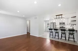 714 N 2nd Ave, Villa Park, IL 60181 - Photo 8
