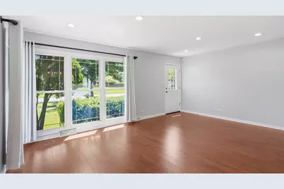 714 N 2nd Avenue, Villa Park, IL 60181 - Photo 4