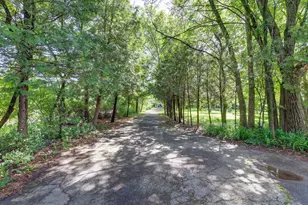 19903 McGuire Rd, Harvard, IL 60033 - Photo 44