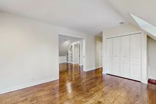570 Hathaway Cir, Lake Forest, IL 60045 - Photo 36