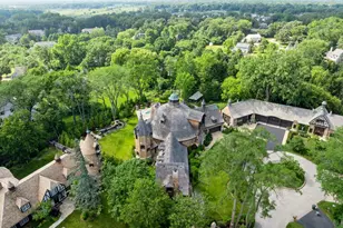 570 Hathaway Cir, Lake Forest, IL 60045 - Photo 48