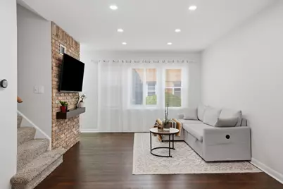221 S Maple Avenue #C, Oak Park, IL 60302 - Photo 4
