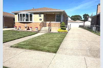 4047 Denley Avenue, Schiller Park, IL 60176 - Photo 2