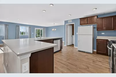 1935 Moran Drive, Shorewood, IL 60404 - Photo 14