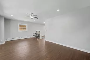 4945 W Addison St, Chicago, IL 60641 - Photo 14